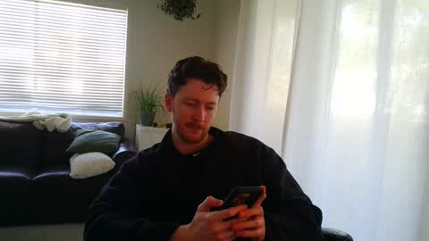 Devon online show from March 6, 6:59 pm