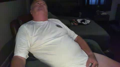 canamanxxx online show from April 3, 6:48 pm