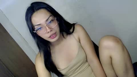 Candi online show from March 21, 7:47 am