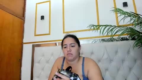 Candy  online show from May 31, 12:04 pm