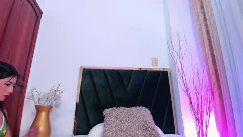 CandiceKer online show from November 12, 11:56 am