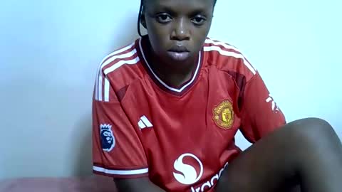 candiemaya online show from November 13, 8:33 pm