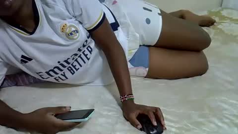 candiemaya online show from September 23, 10:42 am