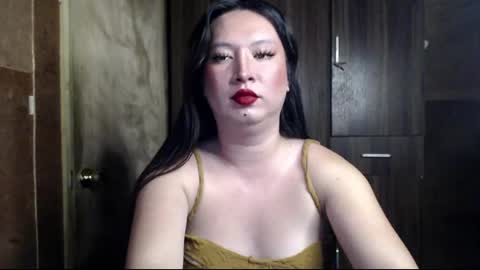 candiiice18 online show from December 17, 3:02 am