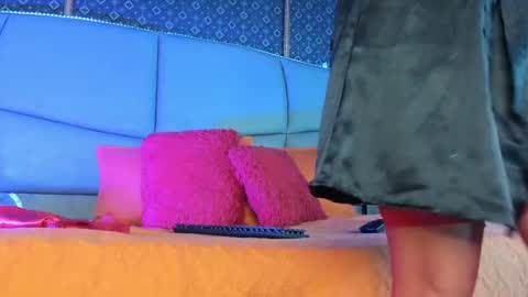 Snapshot of candy_plus chatting on October 6, 6:48 pm Candy plus online show from October 6, 6:48 pm