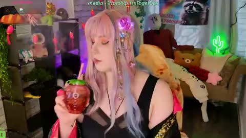 Mary online show from July 20, 2:03 am