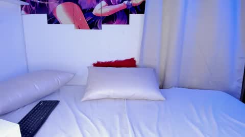 Snapshot of candycuckol chatting on March 6, 1:58 am Candy online show from March 6, 1:58 am