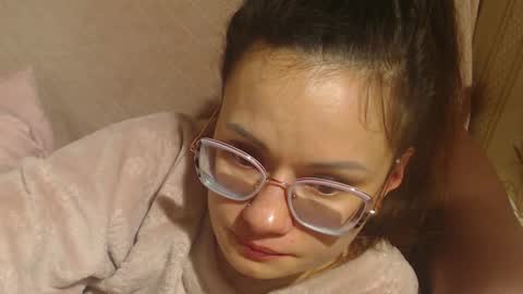 say meow and send tip  online show from March 6, 6:29 pm