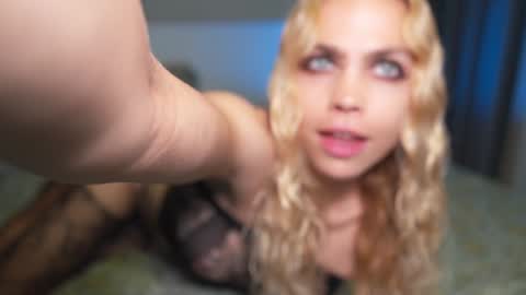 FANSLY  -    online show from March 6, 12:53 am