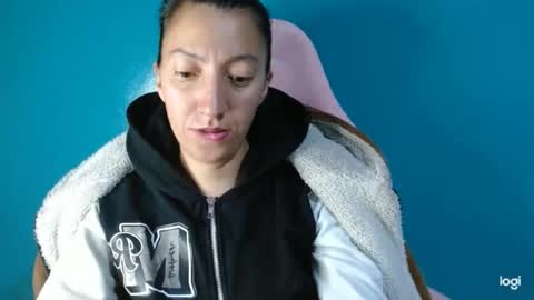 candymilfff online show from January 16, 3:48 am