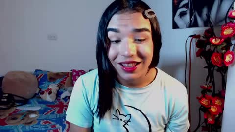 candyy_doll_ online show from May 14, 6:33 am