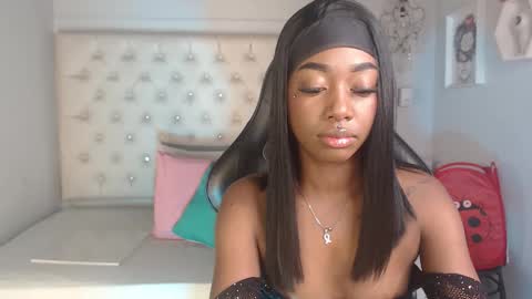 Candy Ebony online show from January 14, 3:14 am