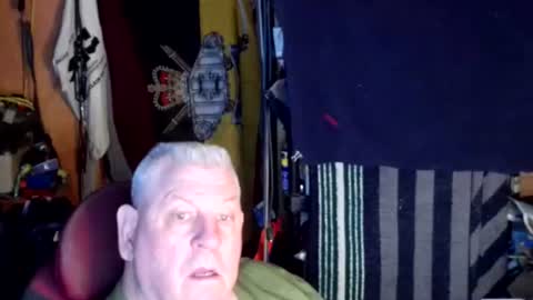 canoelicker69 online show from November 28, 8:16 pm