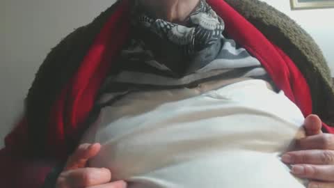 Snapshot of capitanfuturo44 chatting on February 27, 3:26 pm Cinzia  ex regina  online show from February 27, 3:26 pm