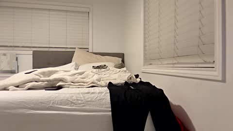 cappinrc8 online show from November 29, 5:04 am