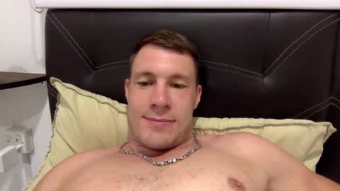 Snapshot of capt_oliver chatting on January 17, 6:23 pm follow my twitter  online show from January 17, 6:23 pm