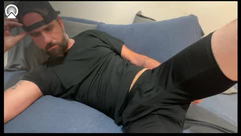 captnblackbeard online show from October 19, 7:51 pm