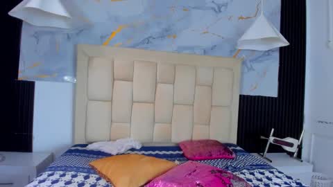 Cara  online show from December 21, 3:07 pm