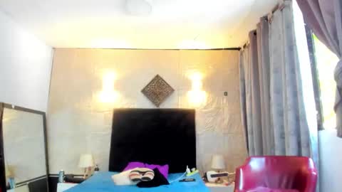 Cara  online show from January 7, 6:57 pm