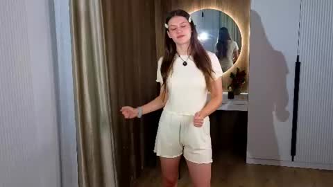 Cara online show from June 23, 1:57 am