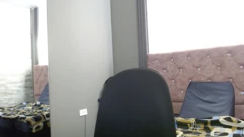 Carito online show from December 23, 3:45 am