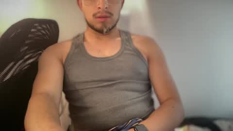 carlcarlinches4 online show from October 14, 12:41 pm