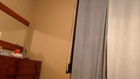 carlitito1 online show from October 28, 8:26 am