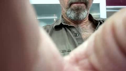 Snapshot of carlmeyers33 chatting on October 26, 3:29 am Kates daddy cowboy fit mature straight online show from October 26, 3:29 am
