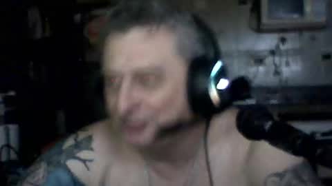 carlos712009 online show from February 18, 8:03 am