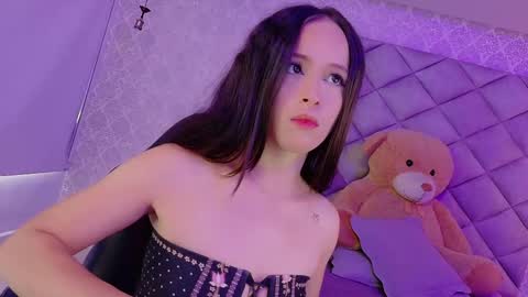 caro_adams1 online show from November 19, 12:59 pm