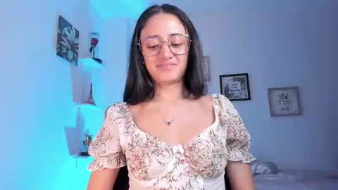 Caroline online show from February 13, 12:13 am