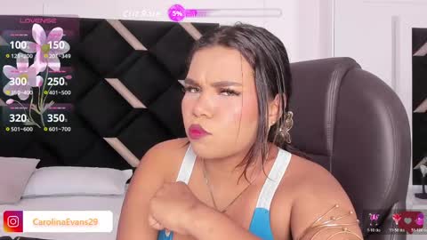 carolina_evannss online show from May 13, 4:22 am