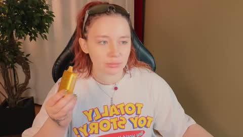 Mira online show from November 16, 1:13 pm