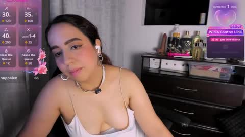 carolina online show from May 28, 1:58 am