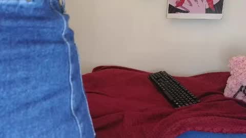 Carolina online show from April 16, 12:38 pm