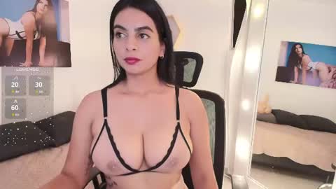 Carolina online show from July 2, 12:30 am