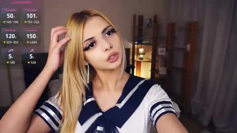 Snapshot of carolynnfernandez chatting on October 19, 7:40 pm Hello everyone Im Monica Its my first day Were going to have fun together online show from October 19, 7:40 pm