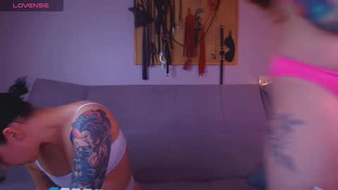 Carrie online show from February 20, 7:49 pm