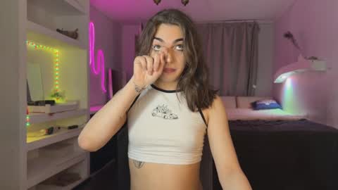 Snapshot of carry_hai chatting on January 2, 10:01 pm Carry online show from January 2, 10:01 pm