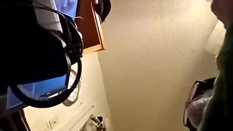 Snapshot of caryb chatting on February 11, 6:01 pm caryb online show from February 11, 6:01 pm