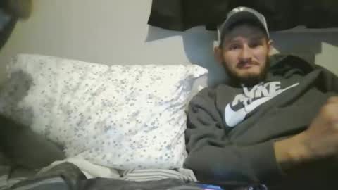 Casey Joe online show from April 21, 1:53 am