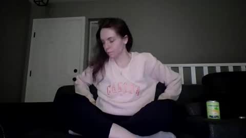 caseykitty222 online show from June 11, 10:46 am
