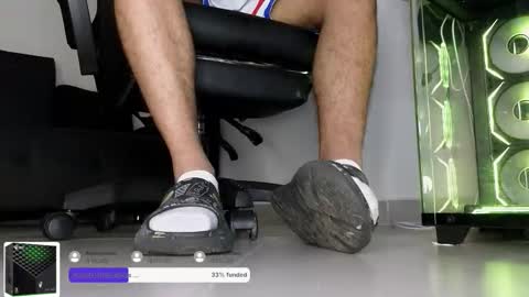 cash_master777 online show from March 26, 4:23 pm