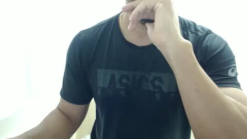 cashmastermuscle77 online show from March 25, 10:22 am