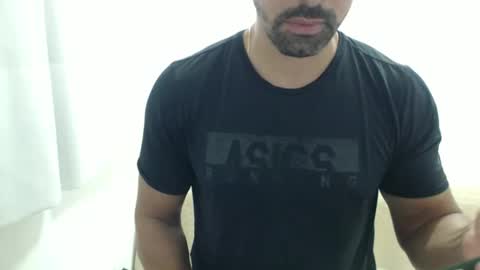 cashmastermuscle77 online show from March 27, 10:27 am