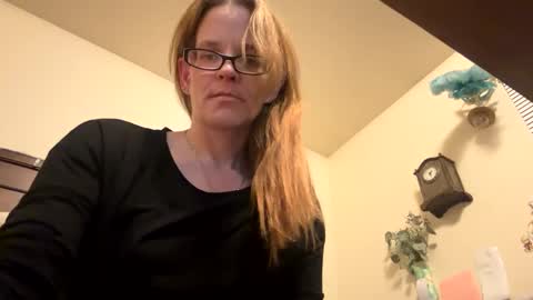 casidy1 online show from February 19, 1:29 am