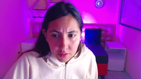 Snapshot of cassandra_ruizz chatting on September 24, 9:21 pm 573215024606 online show from September 24, 9:21 pm