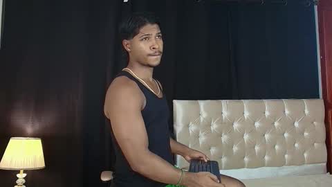 CASSIAN GOLD online show from February 17, 2:32 am