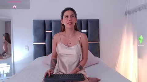 Susana independent model online show from January 16, 6:39 pm