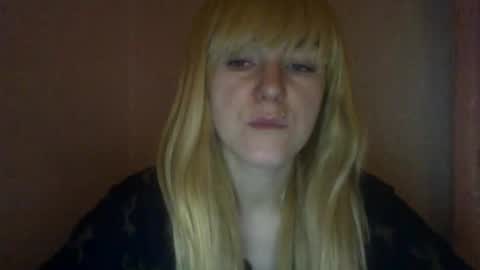 Snapshot of cat_2019 chatting on January 17, 12:10 am cat_2019 online show from January 17, 12:10 am